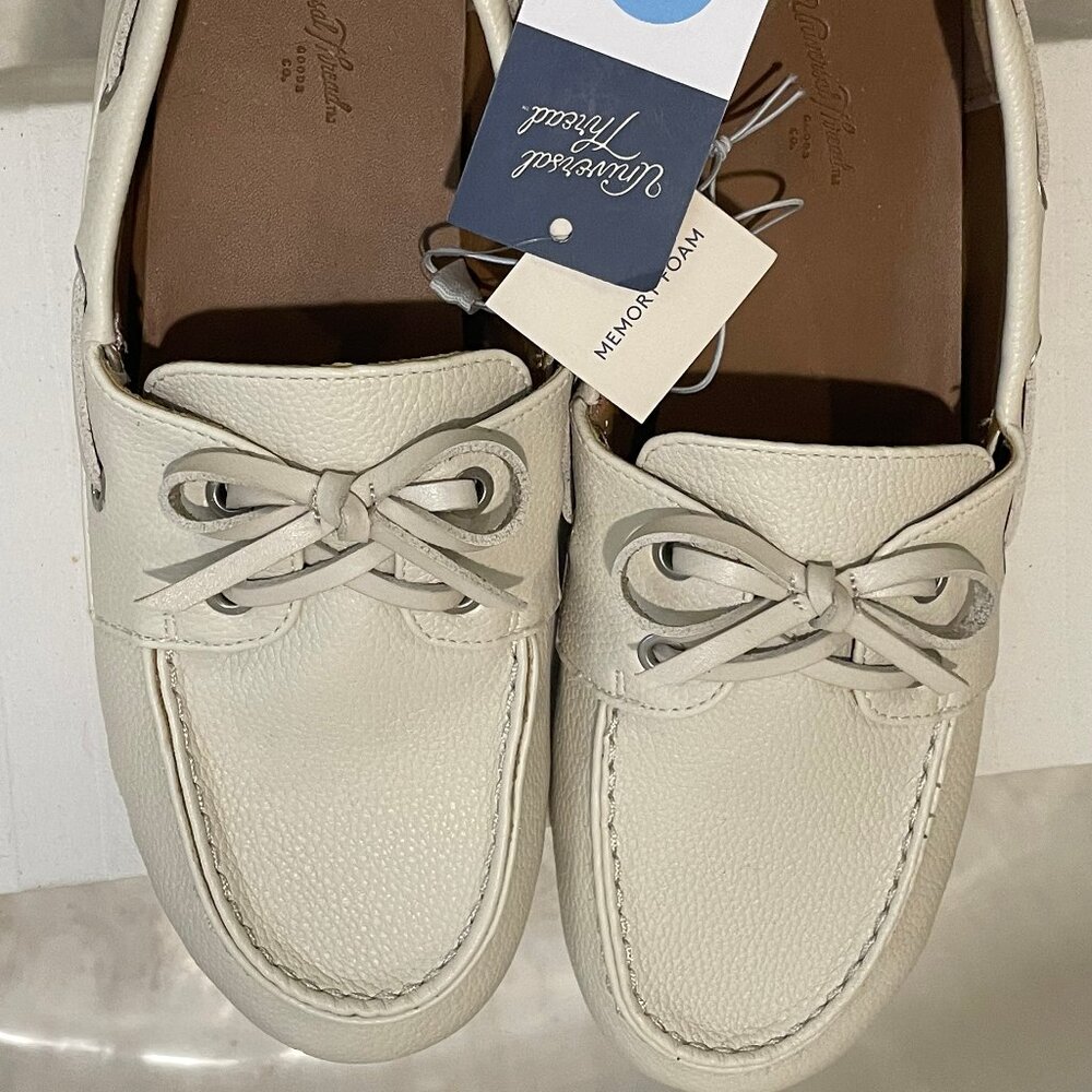 Universal Thread, Off White/Midge, W/Memory Foam Insole, Size 7.5 (NWT)